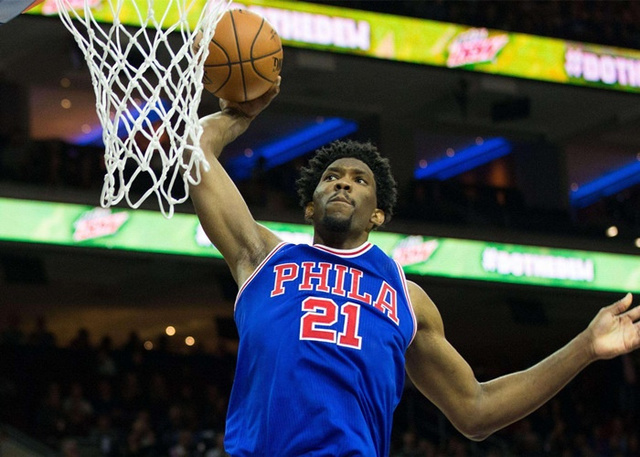 凸显了足球 凸显了足球