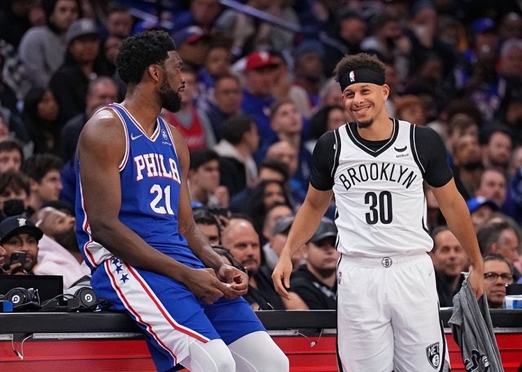 他既能丰富 他既能丰富