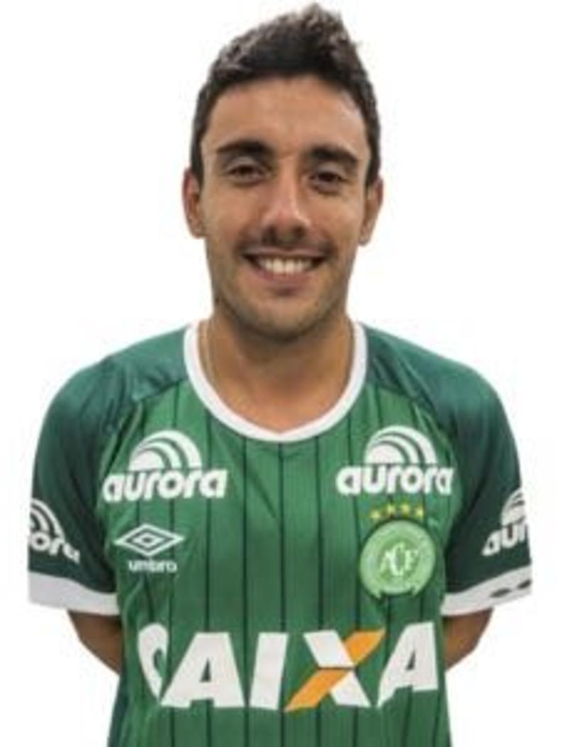 她接连战胜 她接连战胜