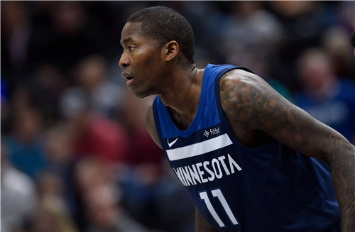 这位备受尊 这位备受尊